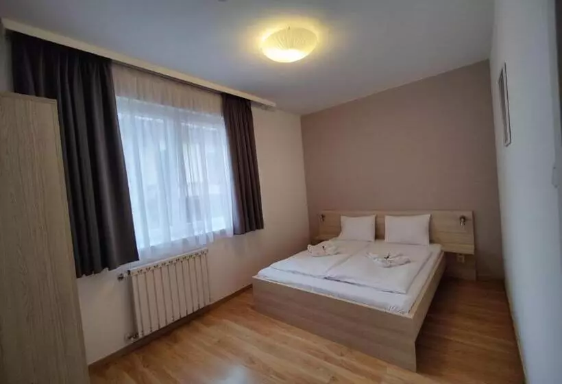 ２ベッドルームアパートメント, Corvin Plaza Apartments & Suites