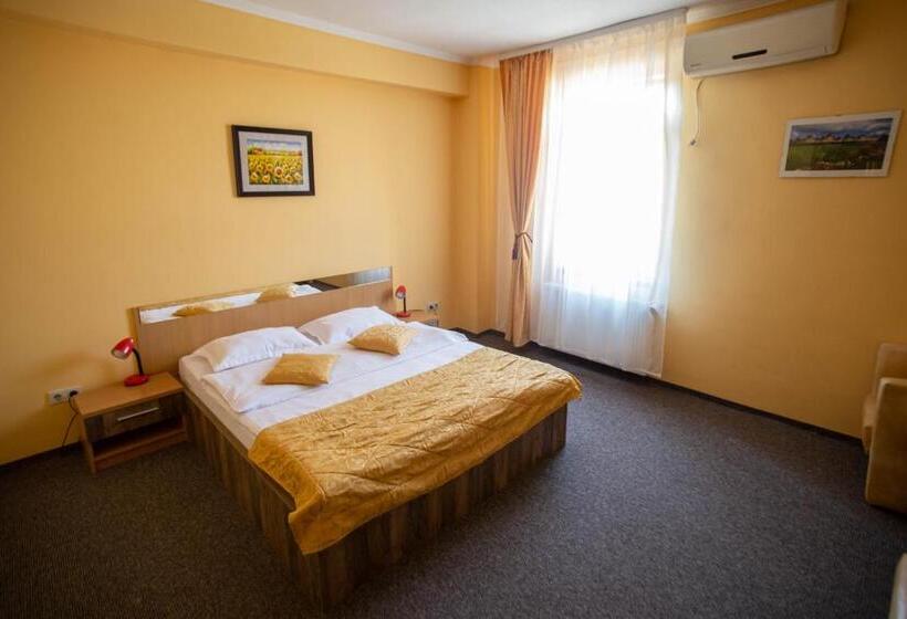 חדר סטנדרט יחיד, Alexandra