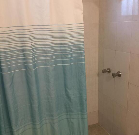 اتاق استاندارد با بالکن, Alicia Beach