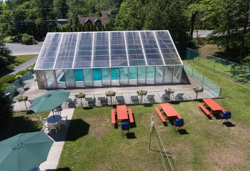 스탠다드 룸, Americas Best Value Inn & Suites Lake George