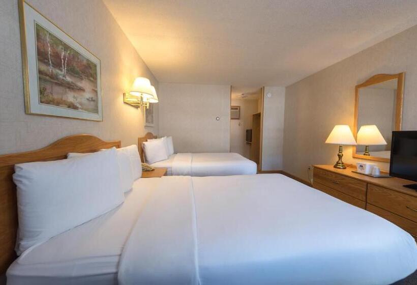 ２ダブルベッドのスタンダードルーム, Americas Best Value Inn & Suites Lake George