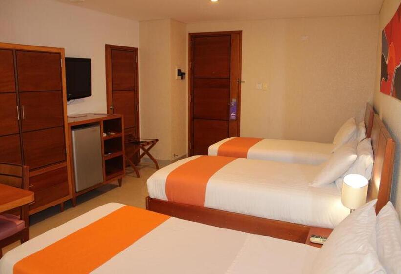 스탠다드 트리플 룸, Atrium Plaza