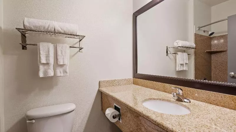 キングサイズベッドのスタンダードルーム, Best Western Crater Lake Highway White City/medford