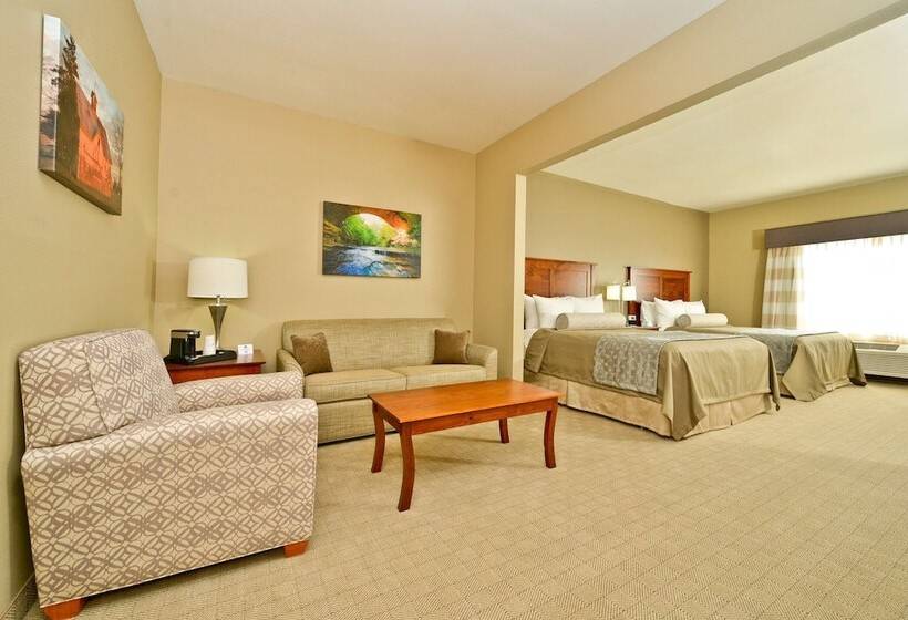 جناح لذوى الاحتياجات الخاصة, Green Mill Village Hotel & Suites, Bw Signature Collection