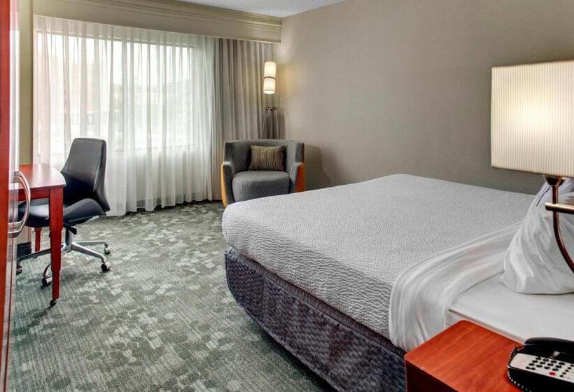 اتاق استاندارد با تخت بزرگ, Courtyard By Marriott Anniston Oxford