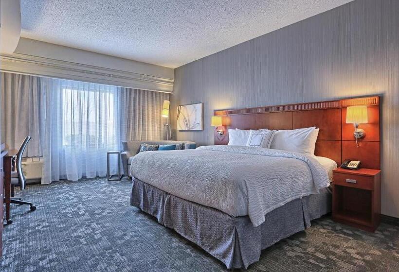 Стандартный Номер Кровать Кинг, Courtyard By Marriott Harrisburg West/mechanicsburg
