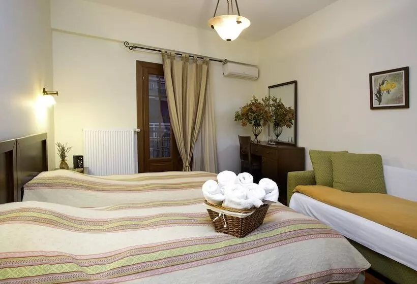 スタンダードトリプルルーム, Dimosthenis Traditional Guesthouse