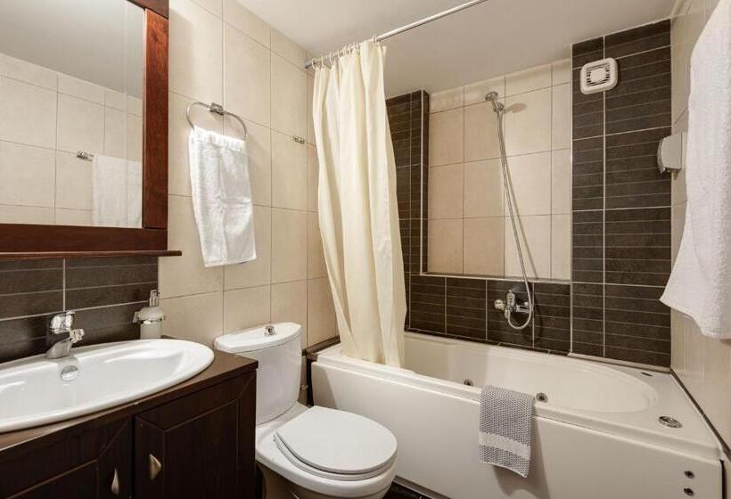 חדר סטנדרט לארבעה, Dimosthenis Traditional Guesthouse