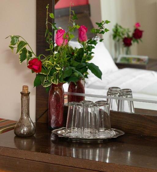 Пятиместный Стандартный Номер, Dimosthenis Traditional Guesthouse