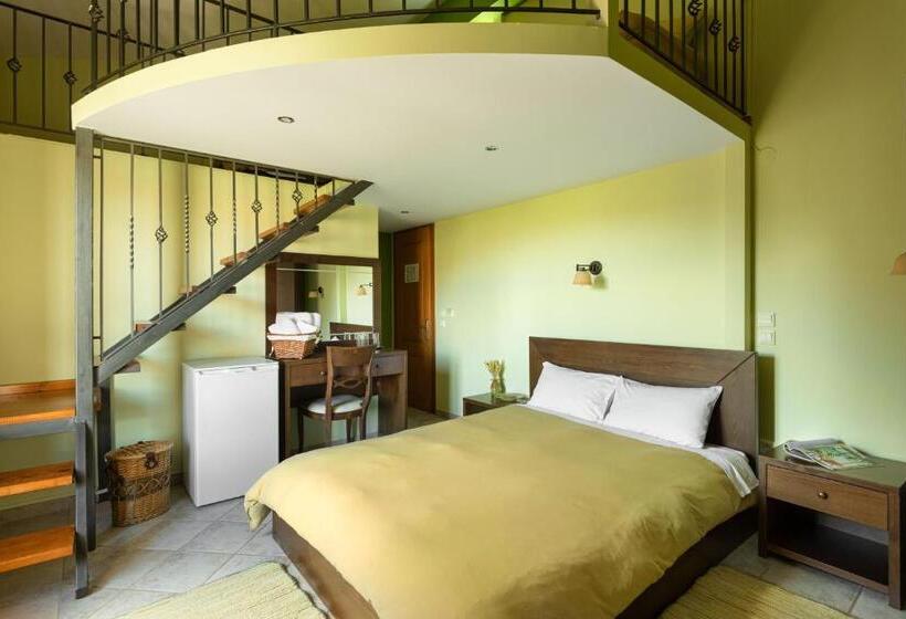 Четырехместный Номер Стандарт, Dimosthenis Traditional Guesthouse