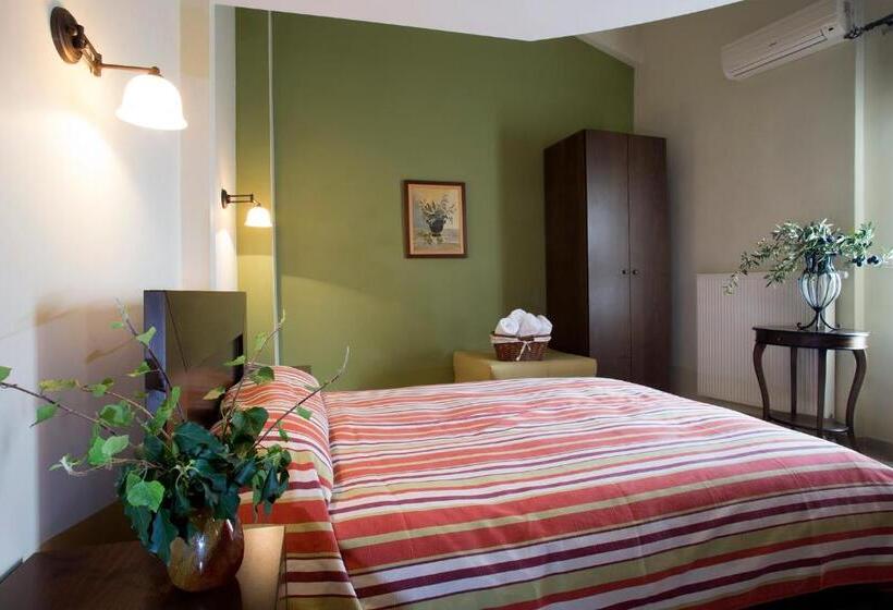 חדר סטנדרט לשלושה, Dimosthenis Traditional Guesthouse