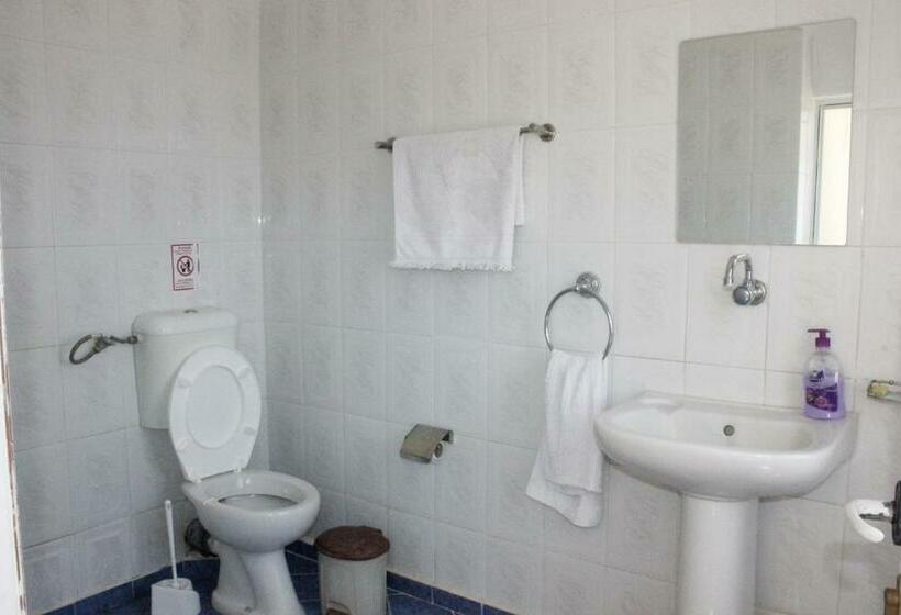 Triple Room Sea View, Gjika