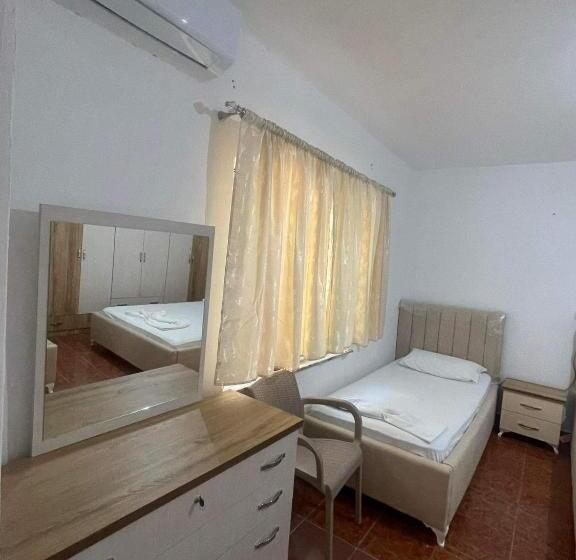 Apartament 1 Dormitori, Gjika