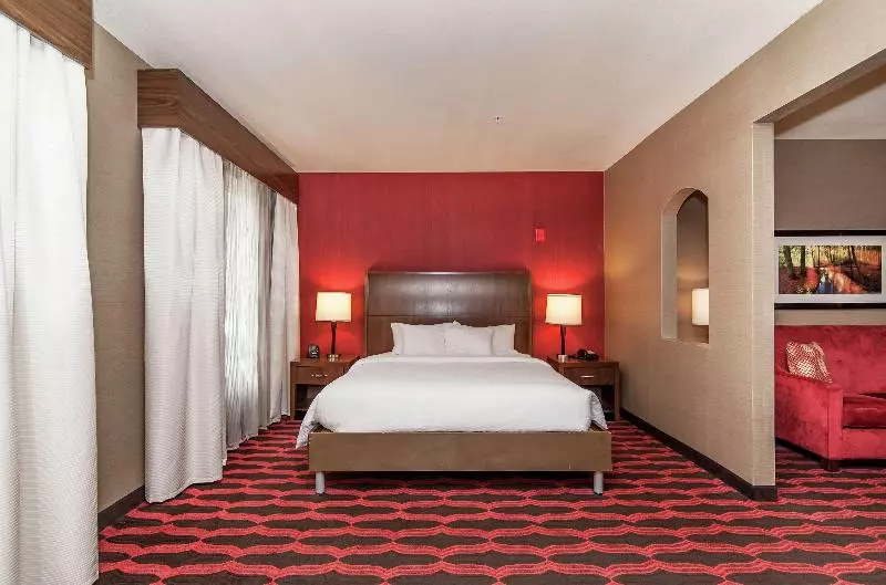 キングサイズベッドのスタンダードルーム, Hilton Garden Inn Preston Casino Area
