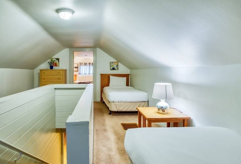 جناح غرفتين نوم, Inn At Haystack Rock