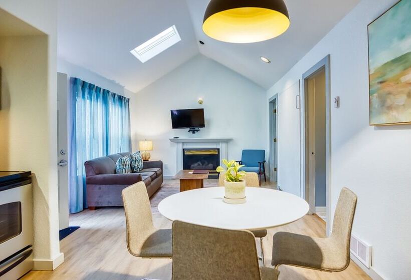 جناح, Inn At Haystack Rock