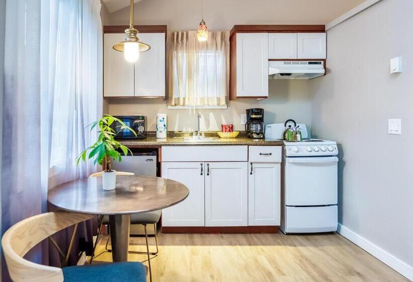 غرفة قياسية مزودة بجاكوزى, Inn At Haystack Rock