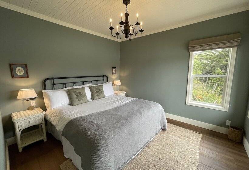 스위트, Jenner Inn