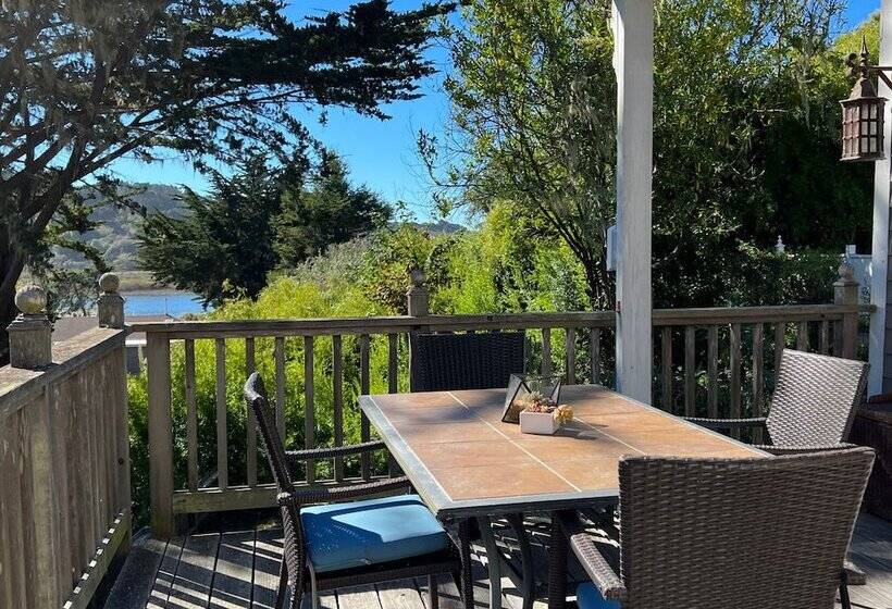 오두막, Jenner Inn