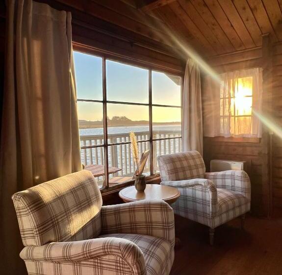 침실 1개 주택, Jenner Inn