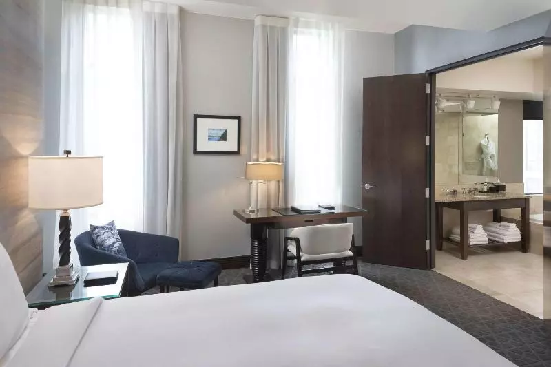 キングサイズベッドのスタンダードルーム, Ivy, A Luxury Collection Hotel, Minneapolis