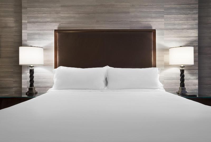 キングサイズベッドのスタンダードルーム, Ivy, A Luxury Collection Hotel, Minneapolis