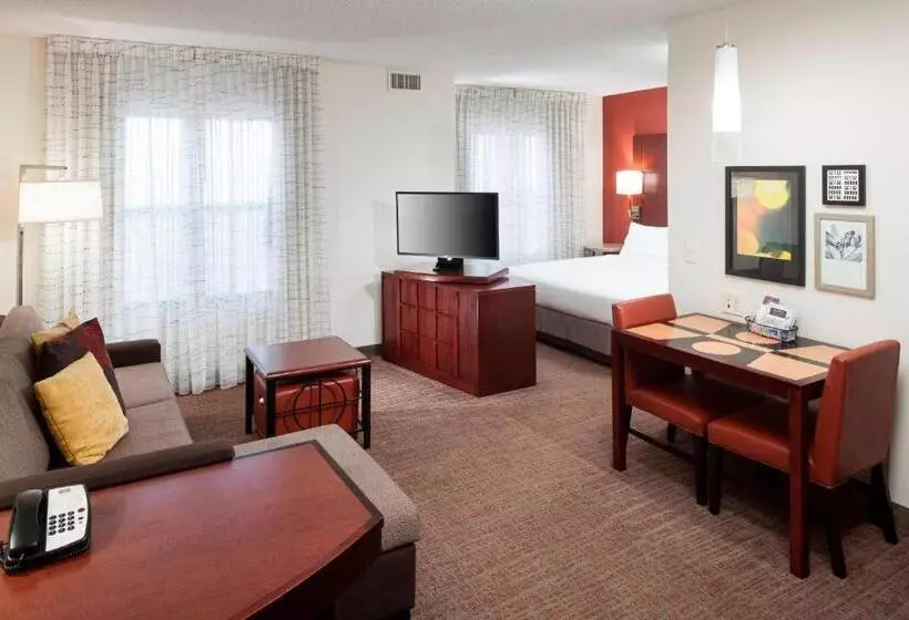 キングサイドベッドのスタンダードワンルーム, Residence Inn Jackson Ridgeland