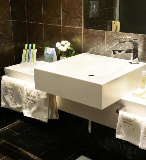 ロイヤルスイート, Royal Paradise Beach Resort & Spa