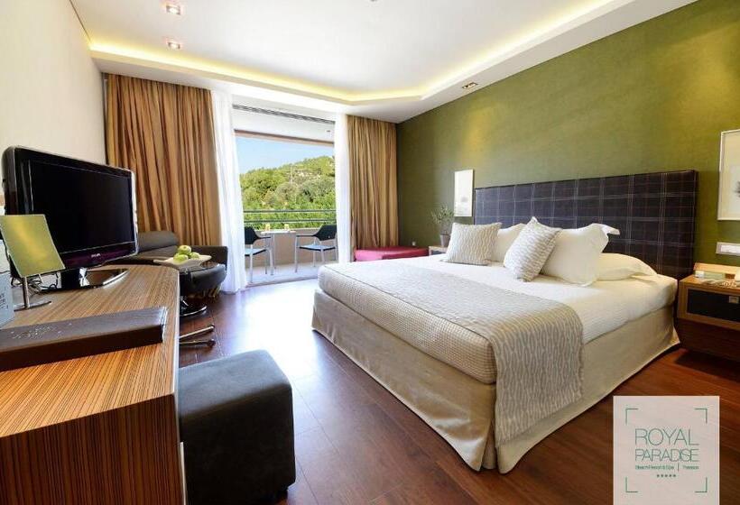 스탠다드 룸 가든 전망, Royal Paradise Beach Resort & Spa