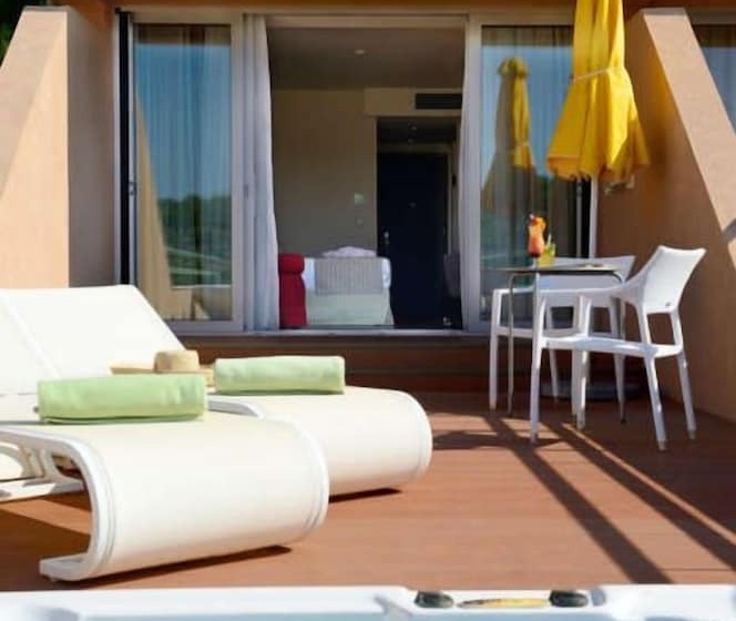 ロイヤルルーム, Royal Paradise Beach Resort & Spa