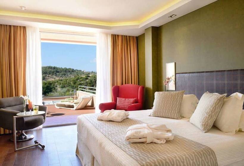 ロイヤルルーム, Royal Paradise Beach Resort & Spa