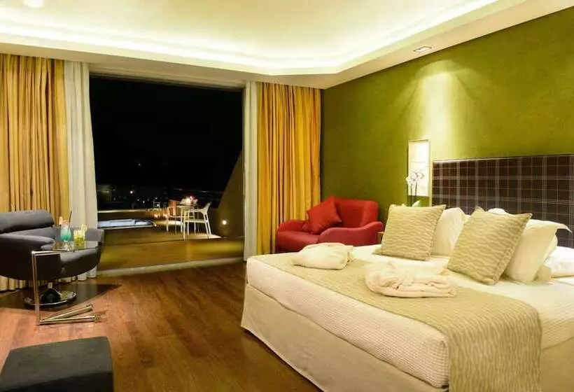 ロイヤルルーム, Royal Paradise Beach Resort & Spa