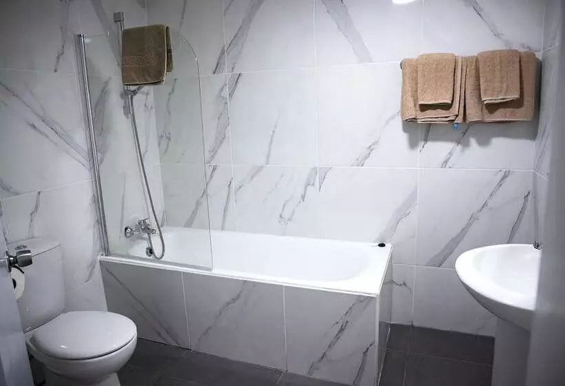 آپارتمان اقتصادی دو خوابه, Sun Hall Beach Hotel Apartments