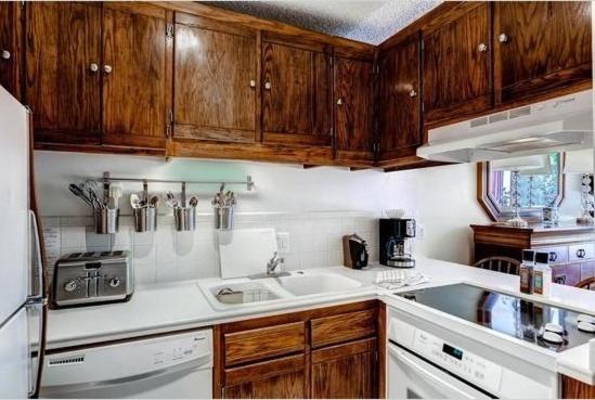 スタンダードスタジオ, Vail Run Resort