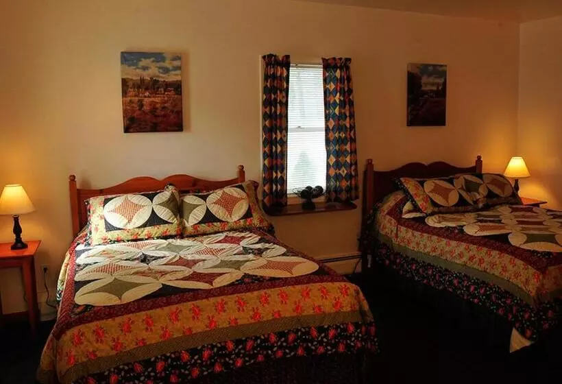 ２ダブルベッドのスタンダードルーム, Willows Motel