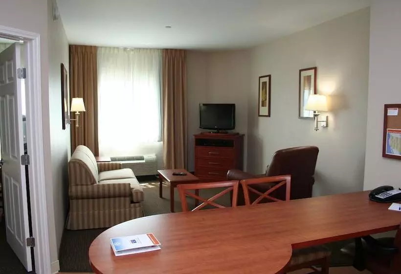 スイート, Candlewood Suites Avondale New Orleans, An Ihg