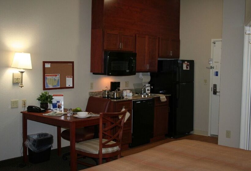 جناح, Candlewood Suites Avondale New Orleans, An Ihg
