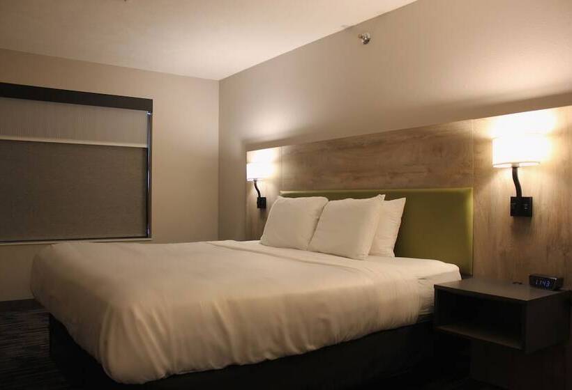 סוויטה, Country Inn & Suites By Radisson, Marion, Il