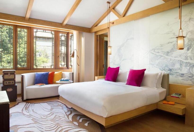 اتاق استاندارد با تخت بزرگ, Indigo Lijiang Ancient Town, An Ihg