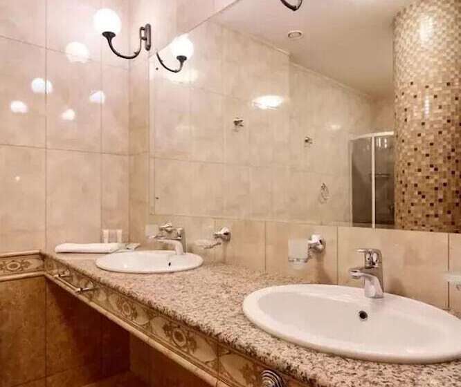 إستوديو قياسى, Onegin