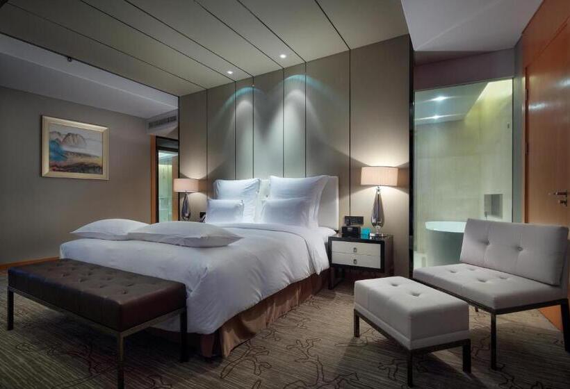 Executive Suite, Pullman Anshan Time Square