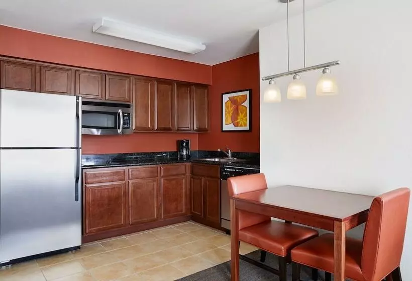 スイート, Residence Inn Norfolk Downtown