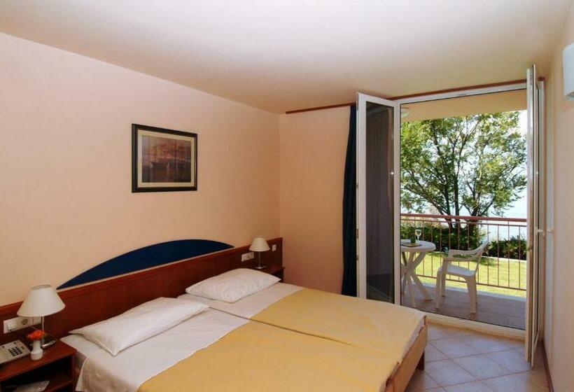 Standardrum med Balkong, Tourist Settlement Brzet