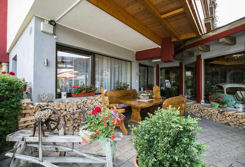 اتاق استاندارد با چشمانداز کوهستان, Vötter S Hotel In Kaprun Am Kitzsteinhorn Skibus Direkt