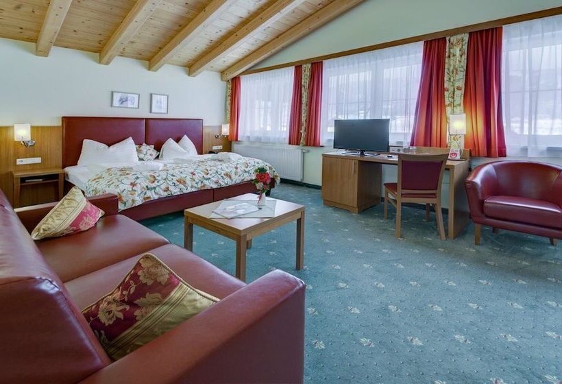 اتاق خانوادگی با چشمانداز کوه, Vötter S Hotel In Kaprun Am Kitzsteinhorn Skibus Direkt