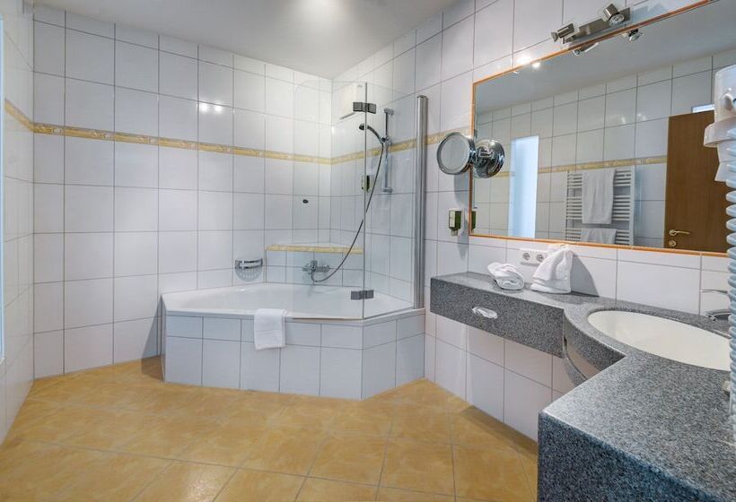 سوییت با چشمانداز کوه, Vötter S Hotel In Kaprun Am Kitzsteinhorn Skibus Direkt