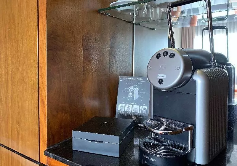 スタンダードトリプルルーム, Xo Hotels Park West
