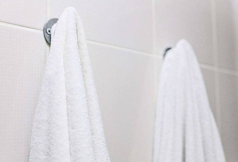 غرفه قياسيه سريرين مزدوجين, Executive Royal Inn Clewiston