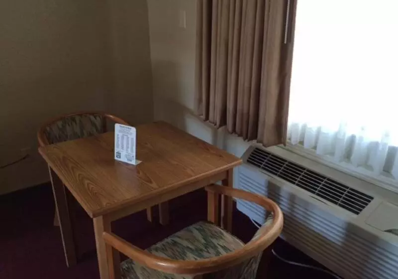 キングサイズベッドのスタンダードルーム, Vino Inn & Suites