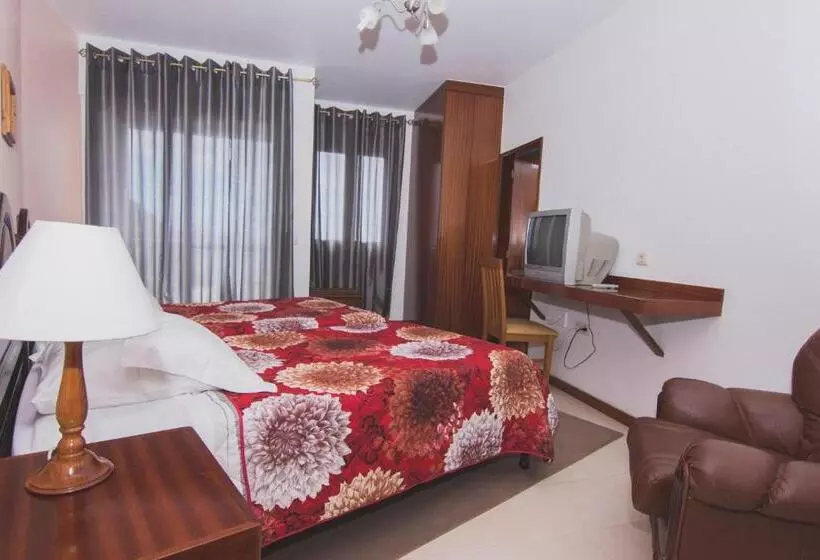 اتاق استاندارد, Residencial Familia